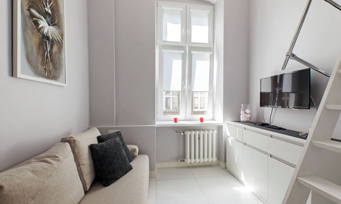 Srodmiescie Apartamento | Lumina bright apart next to Fabryczna