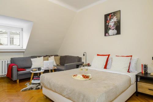 Lodz Apartamento | Lumina duplex apartment in Old Town Warsaw