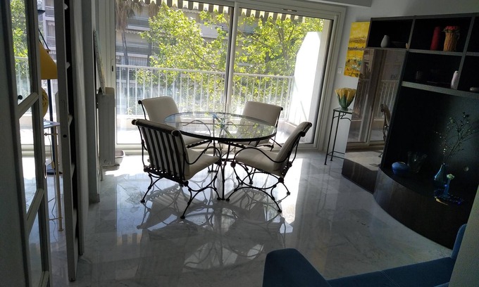 Carnot Apartamento | Lumineux Appartement Moderne à 10 Minutes de la Croisette Idéal Pour un Couple