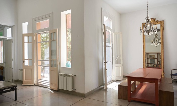 Comuna 15 Casa | Luminous and Confort