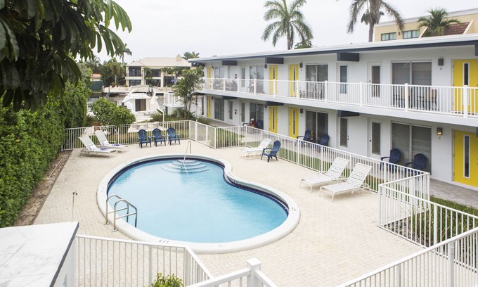 Coral Ridge Apartamento | Luminoso aparte en el canal, piscina, F. Lauderdale, Wifi, barbacoa, 1,5 millas a la playa