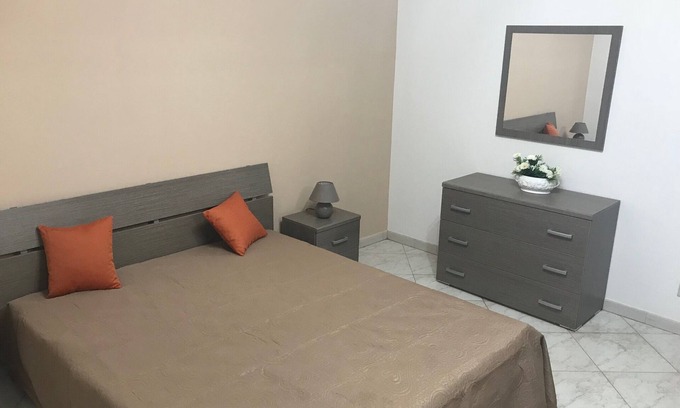 Milazzo Apartamento | Apartamento Luna - 5 camas - Aire acondicionado