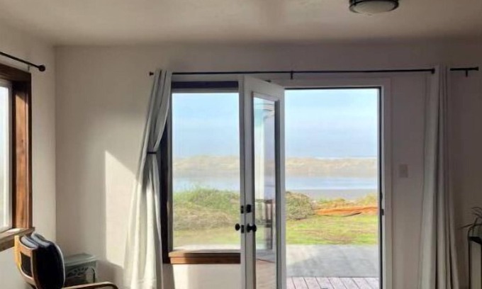 McKinleyville Apartamento | Luna’s Suite By the Water