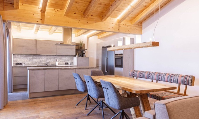 Lermoos Apartamento | Lujoso apartamento en el Tirol con sauna