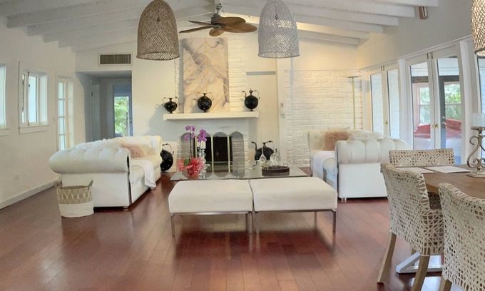 Southwest Coconut Grove Cabaña | Lush coconut grove oasis