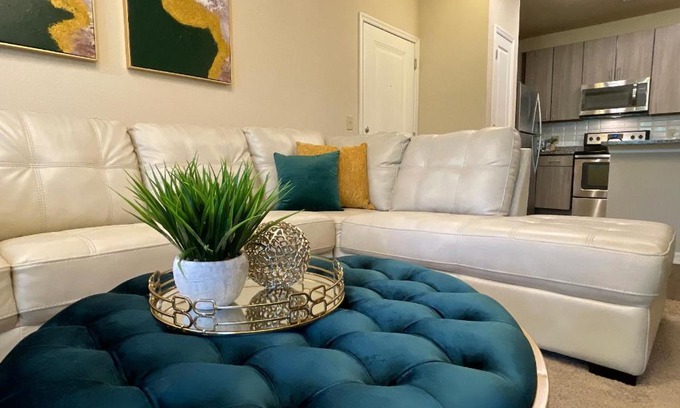 Northside Apartamento | Lush Emerald Nr. JAX INT. Airport & Shopping