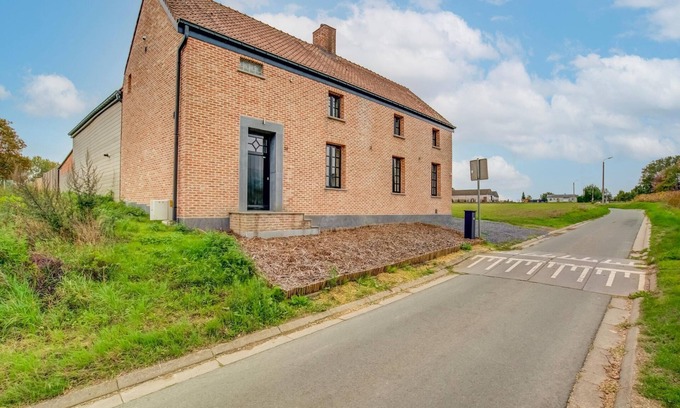 Sint-Kwintens-Lennik Casa | Exuberante casa de vacaciones en Vlaanderen con piscina privada