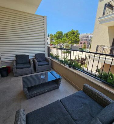 Radovici Apartamento | Lustica Bay Blue Horizon