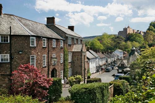 Dunster Hotel | Luttrell Arms