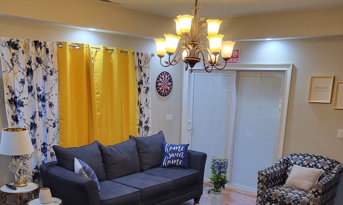 Waterbury Apartamento | Lux 2 Bedroom 2 Bathroom Apartment