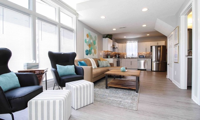Des Moines Casa | Lux 4-Bedroom DSM Home, Great Location!