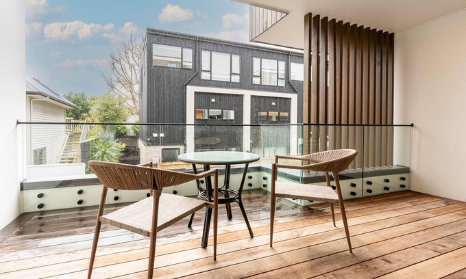 Greenlane Condominio | Lux 4B Holiday House in Greenlane - ASBshowgrounds