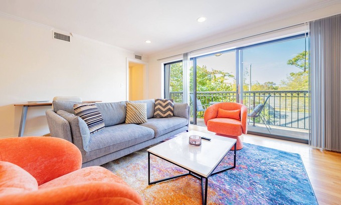 Central Hyde Park Condominio | Lux Condo w POOL & Parking