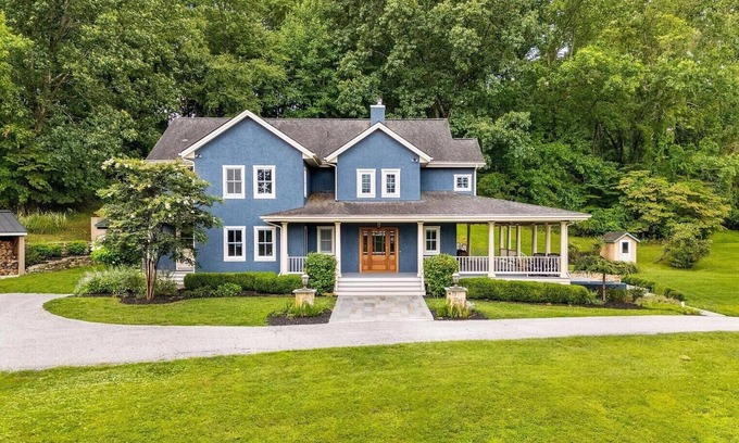 Phoenixville Casa | Lux Retreat with Stunning Views & Ultimate comfort