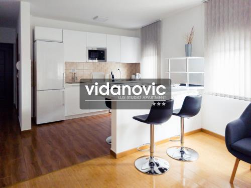 Pirot Apartamento | Lux Studio Apartment Vidanovic
