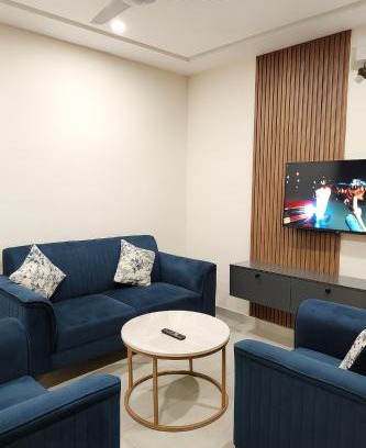 Hassan Abdal Apartamento | Luxe 1 Bedroom Apartment in Doha emporium B-17, Margalla views