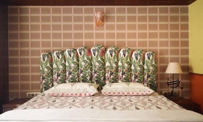 Cooke Town Apartamento | Luxe 1BHK Suite :Cooke Town : King bed, WFH, balcony, AC, wifi, power bkp, LGBT+