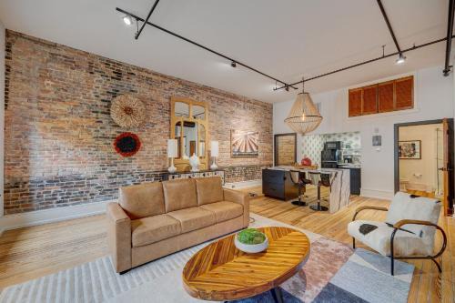 Downtown Wilmington Casa | Luxe 220, Unit 5 - Adjacent City View Suites