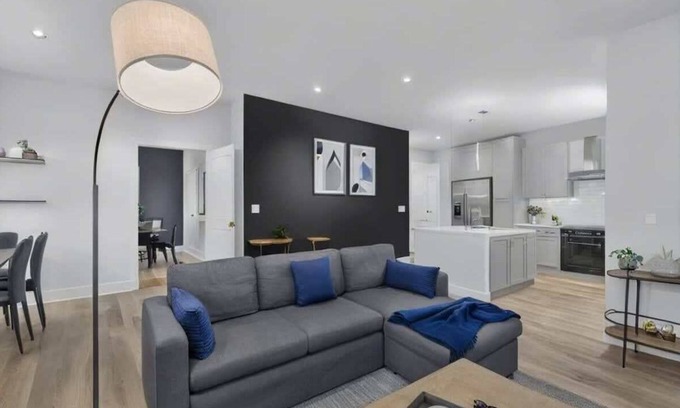 Hayes Apartamento | Luxe 3BR King Suite Mins to Downtown Durham!