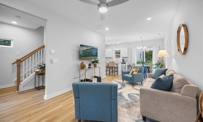 Durham Casa | Luxe 3BR Retreat Mins to Duke Campus, DPAC, NCCU & Downtown Durham/FREE PARKING