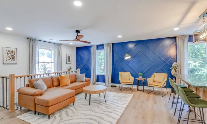 Woodbine Casa | Luxe 4-Bed Retreat w/ Game Room & Deck – 10 Min to Downtown