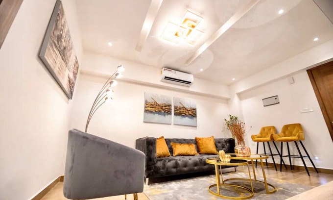 North Ridge Apartamento | Luxe Apartment in Accra