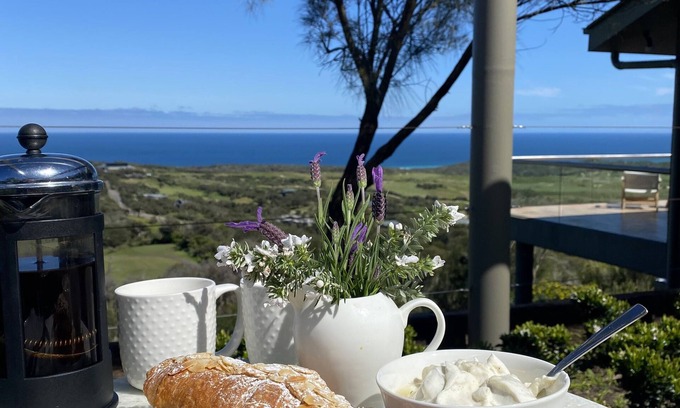 Cape Schanck Casa | Luxe Coastal Retreat - Ocean Views, Golf Courses, Hot Springs & Winery Heaven