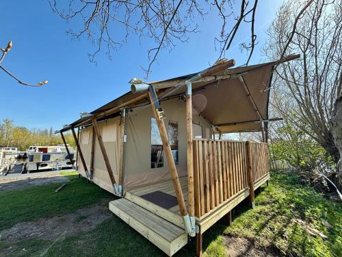 Wommels Otro | Luxe glamping tenten aan het water