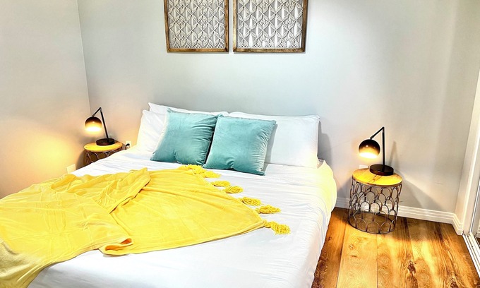 Santa Maria Casa | Luxe Hideaway: Private Patio, BBQ, Wineries, 20 min to Beaches, King bed