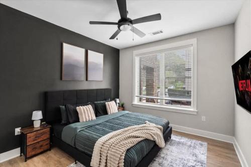 Charlotte Apartamento | Luxe King 3BR Suite in Waverly Charlotte