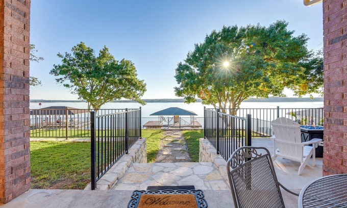 Granbury Casa | Luxe Lakefront Home w/ Hot Tub, Dock & Fire Pit