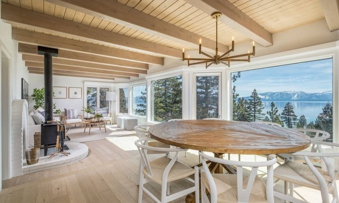 Meeks Bay Cabina | LUXE ✶ Lakeview Retreat | King Bed⚡️WiFi✶Long Stays