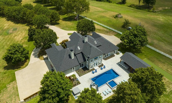 Lebanon Casa | LUXE - Majestic Manor - Countryside Retreat - 100 Acre Woods