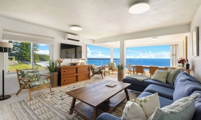 Yamba Apartamento | Luxe Oceanfront Apartment. Suncrest 3 is Yamba's best!