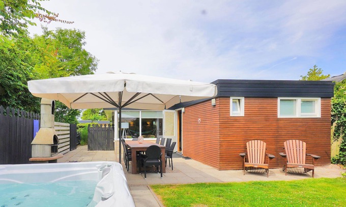 Sint Maartenszee Casa | Luxe XL House de Goudvink, villa con jacuzzi, a 1500 metros de la playa.
