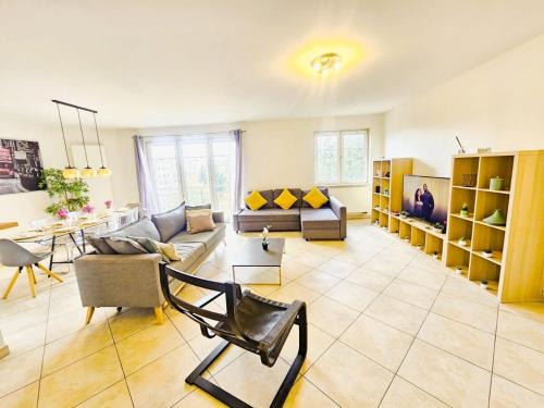 Gare Apartamento | Luxembourg Comfort Central 2 BR flat