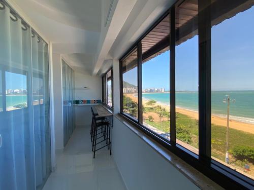 Vila Velha Apartamento | Luxo de frente para o mar