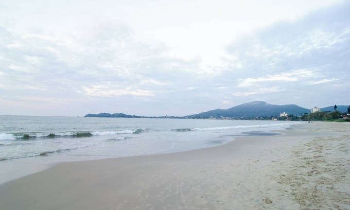 Praia da Armacao do Itapocoroi Apartamento | Luxo Vista Mar c/Piscina Privativa em PenhaXG5062
