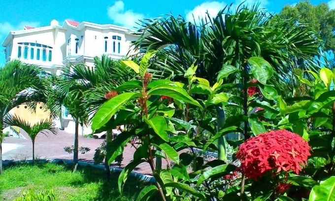 Mare La Chaux Casa | Luxor Residence Guest House