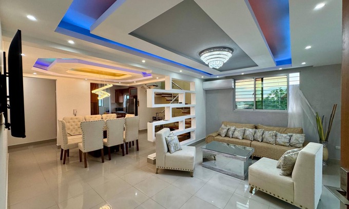 Santiago Province Apartamento | Luxury 4 Bedrooms Penthouse