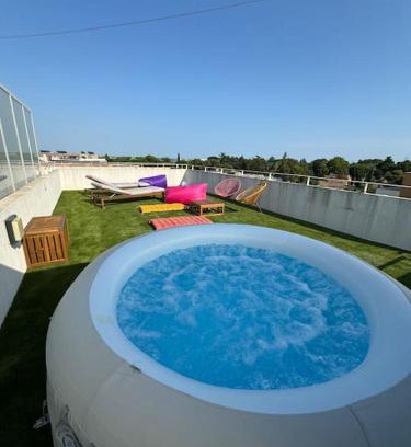 Croix-d'Argent Apartamento | Luxueux 5 pc, Jacuzzi, rooftop, terrasse, clim