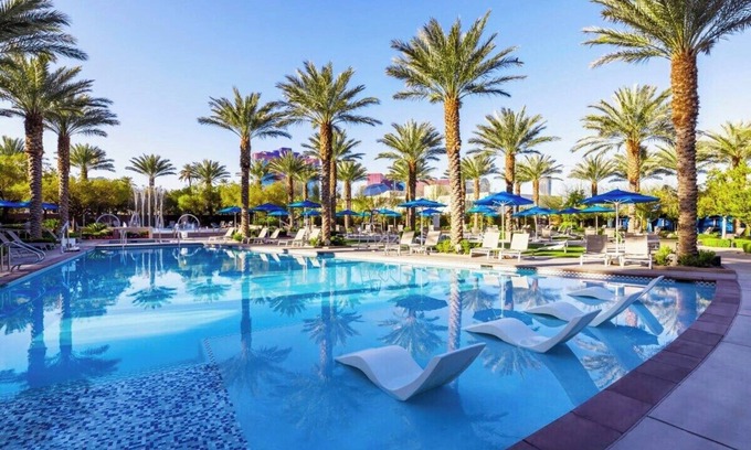 Las Vegas Condominio | Luxurious 2 Bedroom, 2 Bathroom with Kitchen Condo in Vegas, Sleeps 8