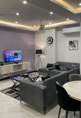 Islamabad Apartamento | Luxurious 2 bedroom apartment ISB
