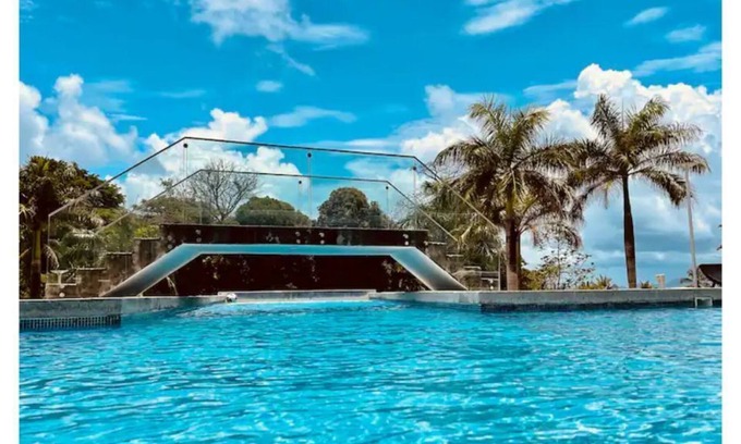Maria Chiquita Condominio | Luxurious 2Bed 2Bath. Large Pool and Private Beach