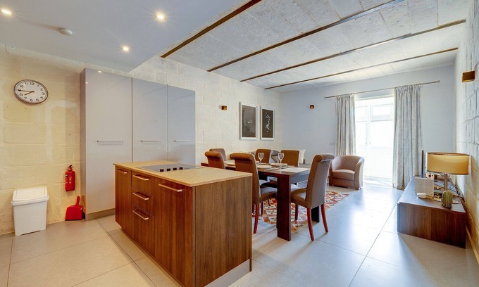 Valletta Apartamento | Luxurious 2BR Apartment in Valletta