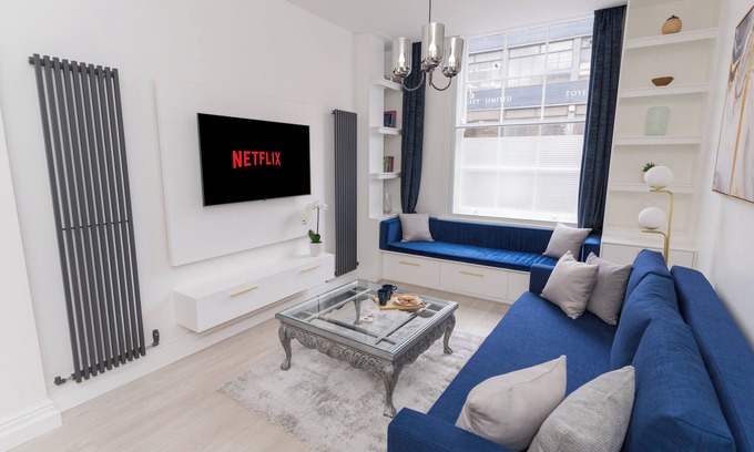 Birmingham City Centre Apartamento | Luxurious 2BR Bham Home with free parking, perfect for families and contractors