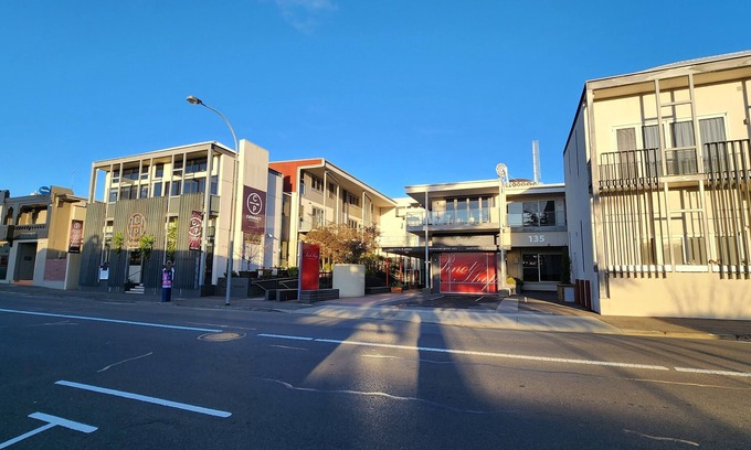 Launceston CBD Apartamento | Luxurious 3 bedroom apartment in prime central location
