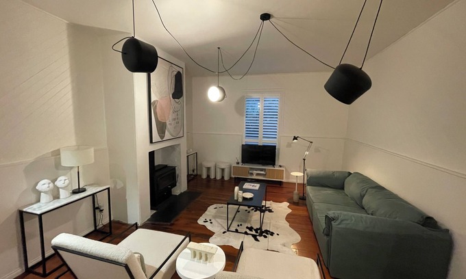 Kyneton Cabaña | Luxurious 3 bedroom cottage off Historical Piper St
