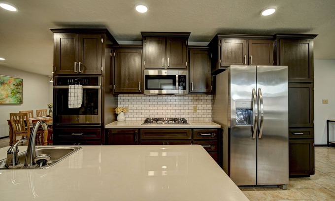 Woodward Casa | Luxurious 4-bedroom w/ pool table & outdoor bar