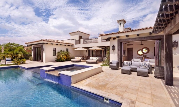 Los Cabos Casa | Ocean View 4BR Escape with Round-Trip Airport Transfers Included